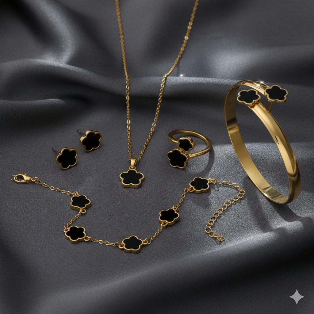 Lucky Clove Jewelry Set