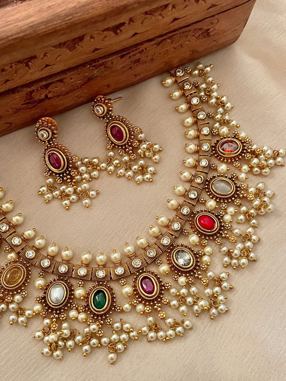 Infinite AD Stone Necklace and Earring Set